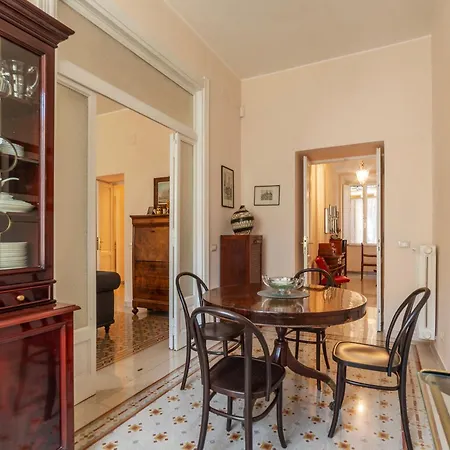 Guesthost - Sapienza Elegant Apartment! شقة روما